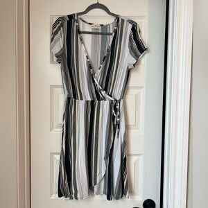 Derek Heart Black and White Wrap Dress V-neck